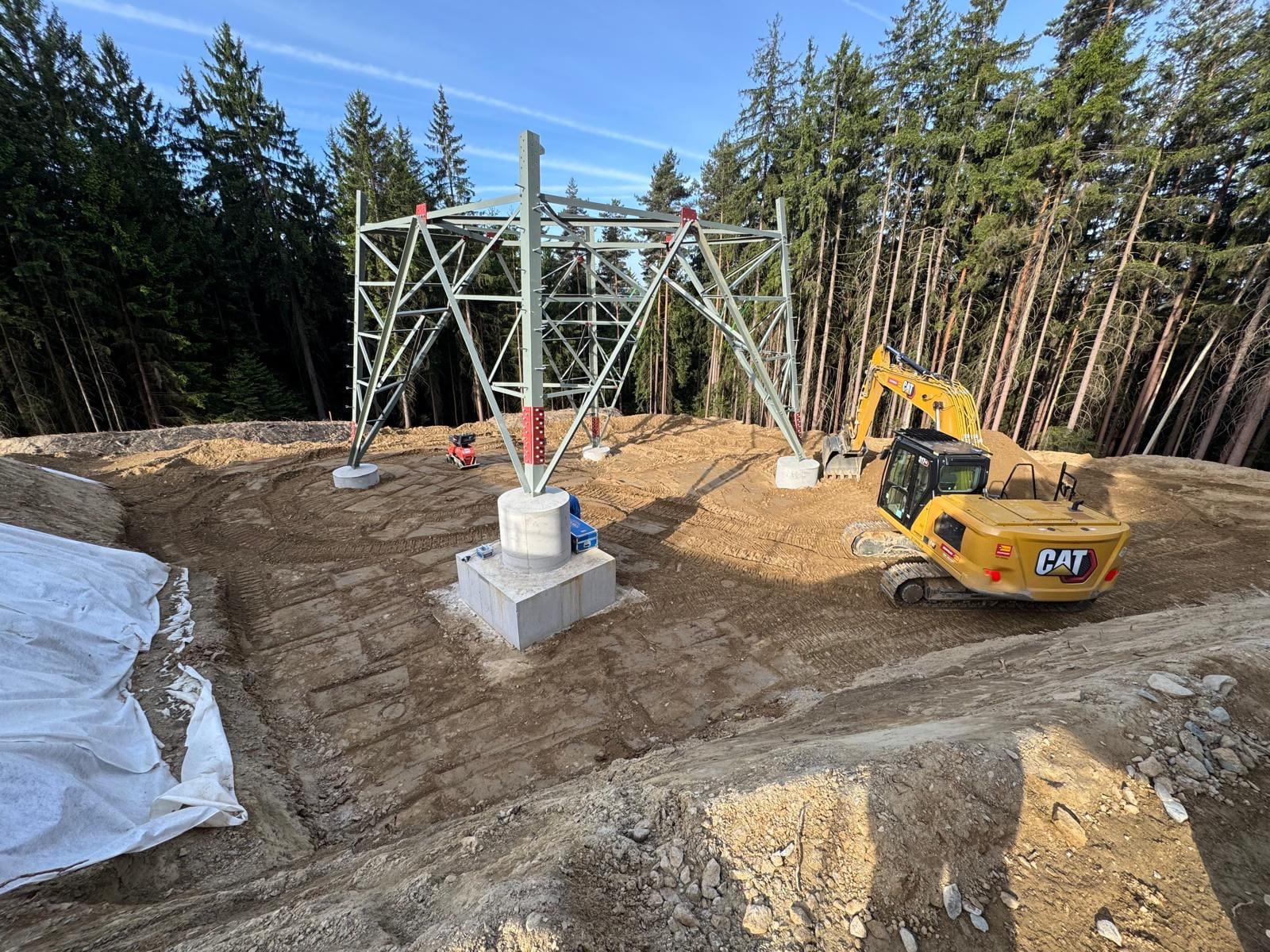 erdbau_burgkhardt_bayern_wald_bagger
